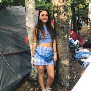 Meet your Posher, Hannah